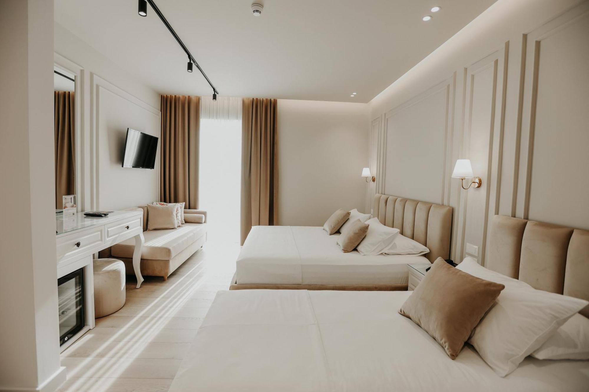 Hotel Seaside 4*